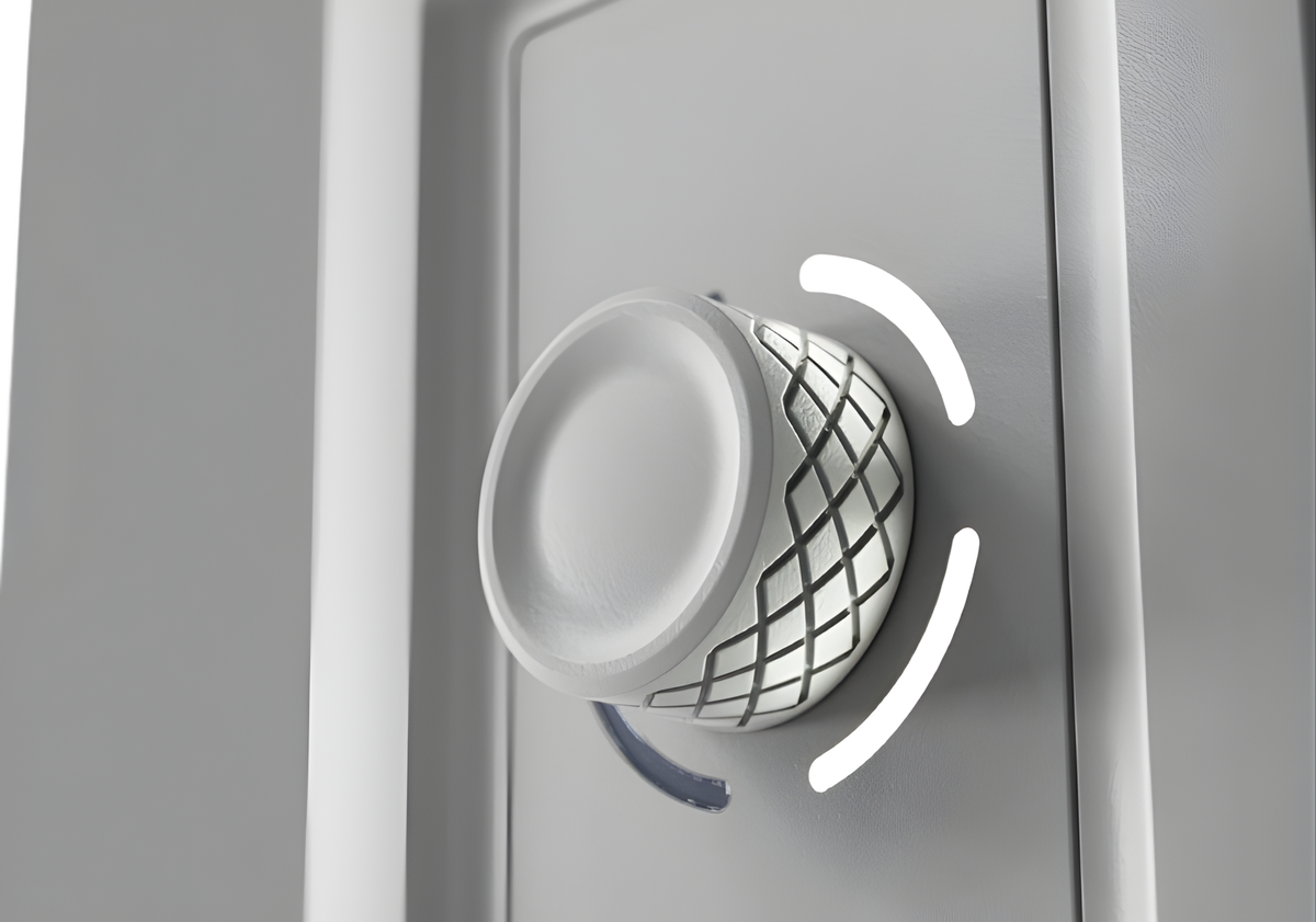 Close-up of the knurled dial